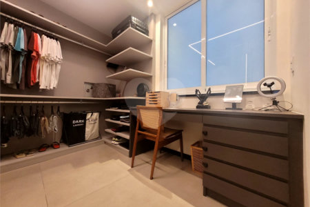 Apartamento à venda com 4 quartos, sendo 1 suíte,  em Ipanema, Rio de Janeiro, RJ