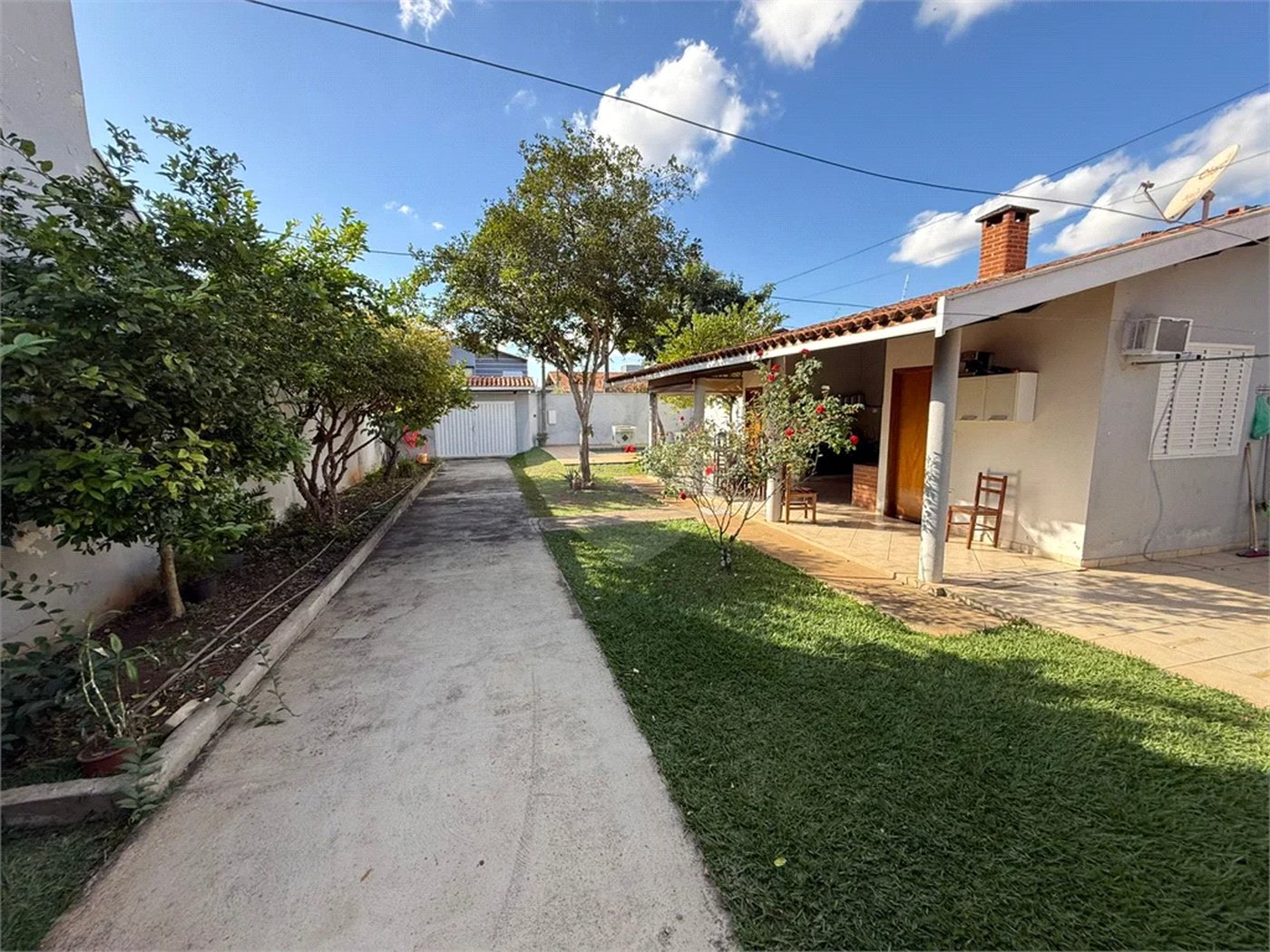 Casa à venda com 3 quartos, sendo 2 suítes,  em Nova Piracicaba, Piracicaba, SP