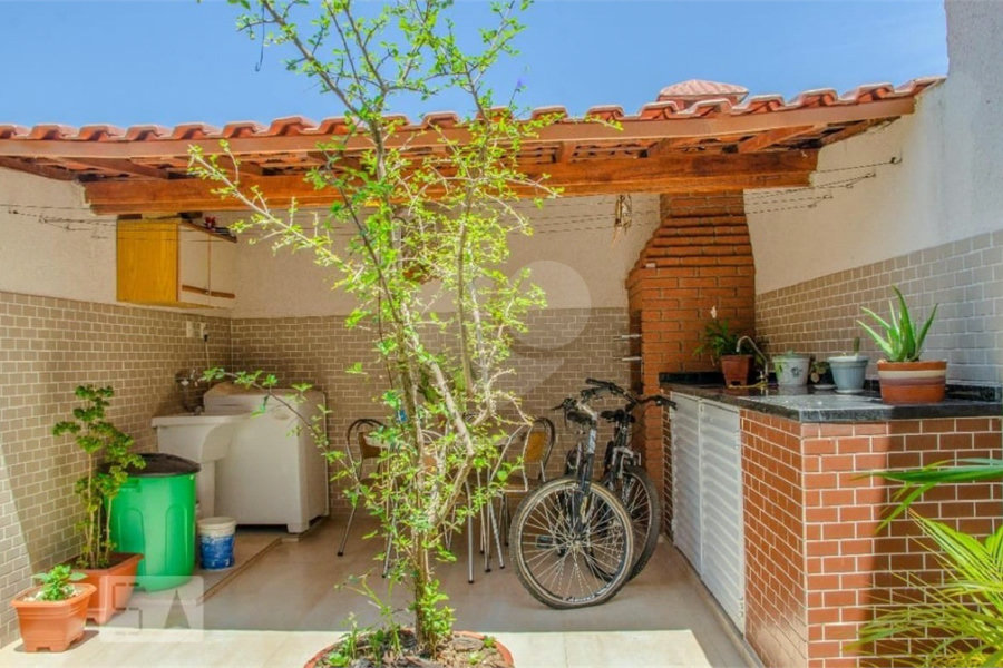 Sobrado à venda com 3 quartos, sendo 1 suíte, em Imirim, São Paulo, SP