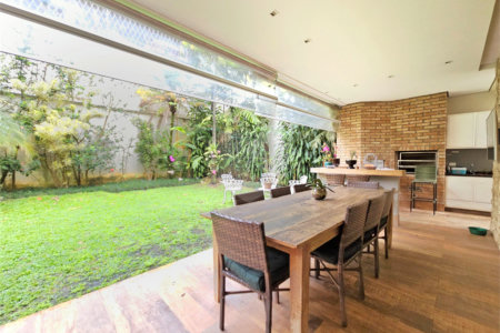 Casa à venda com 4 suítes no condomínio Ville Courchevel, São Paulo - SP