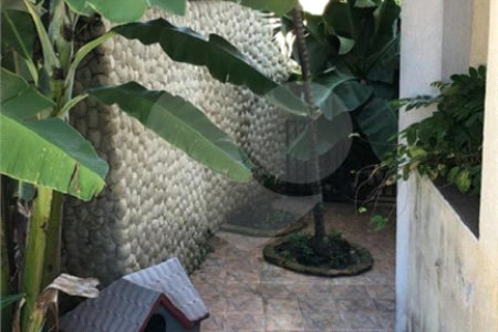 Sobrado à venda com 4 quartos, sendo 1 suíte, em Vila Rosália, Guarulhos, SP