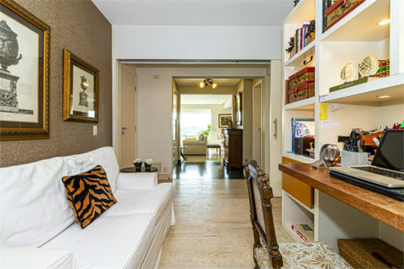 Apartamento à venda com 4 quartos, sendo 3 suítes,  em Real Parque, São Paulo, SP