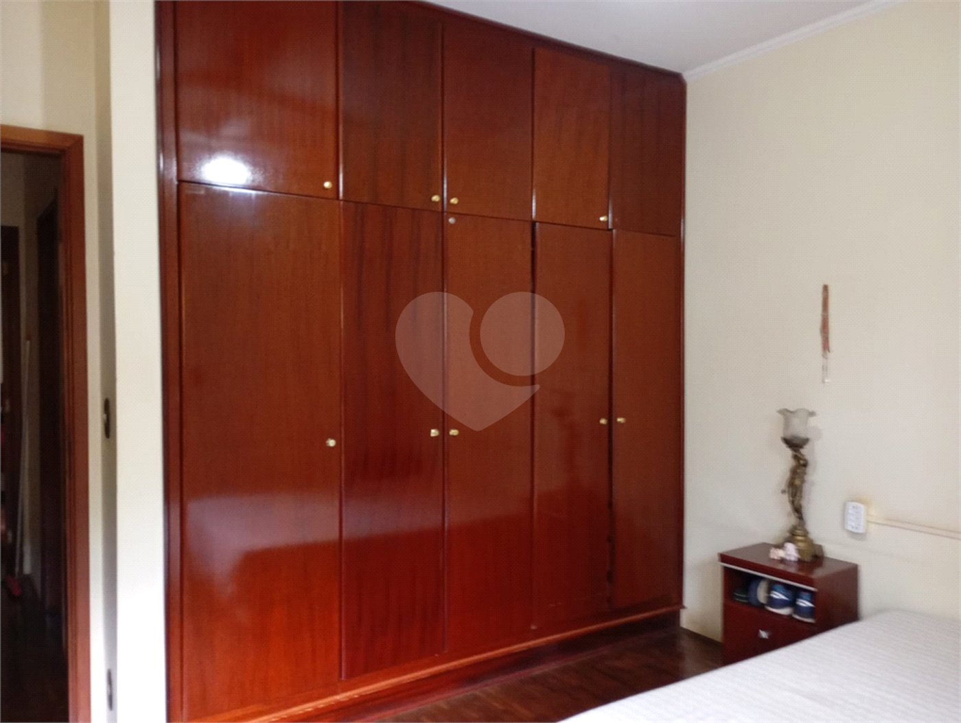 Apartamento à venda com 3 quartos, sendo 1 suíte, no Centro, Araraquara, SP