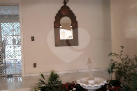Casa à venda ou para alugar com 5 suítes em Jardim Leonor, São Paulo, SP