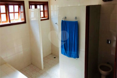 Sítio à venda com 6 suítes em Vila Zalla, Laranjal Paulista, SP