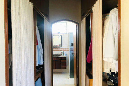 Chácara à venda com 6 quartos, sendo 2 suítes, em Vila Moraes, Mogi das Cruzes, SP
