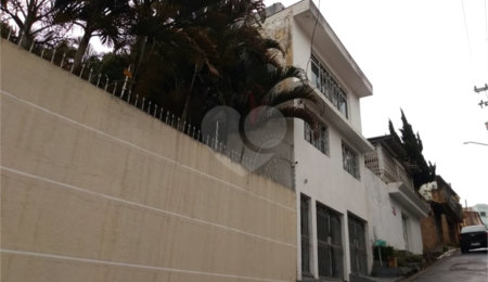 Prédio à venda com 4 quartos, sendo 1 suíte,  em Santana, São Paulo, SP