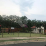 Casa à venda com 3 quartos, sendo 1 suíte, no condomínio Village Moutonnée, Salto - SP