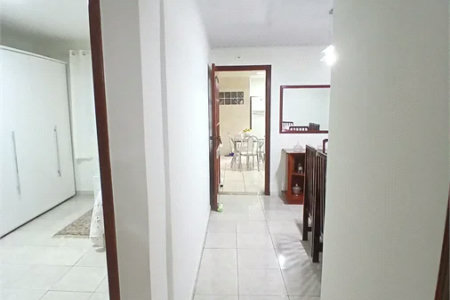 Casa à venda com 3 quartos, sendo 1 suíte, em Vila Rica, São Paulo, SP