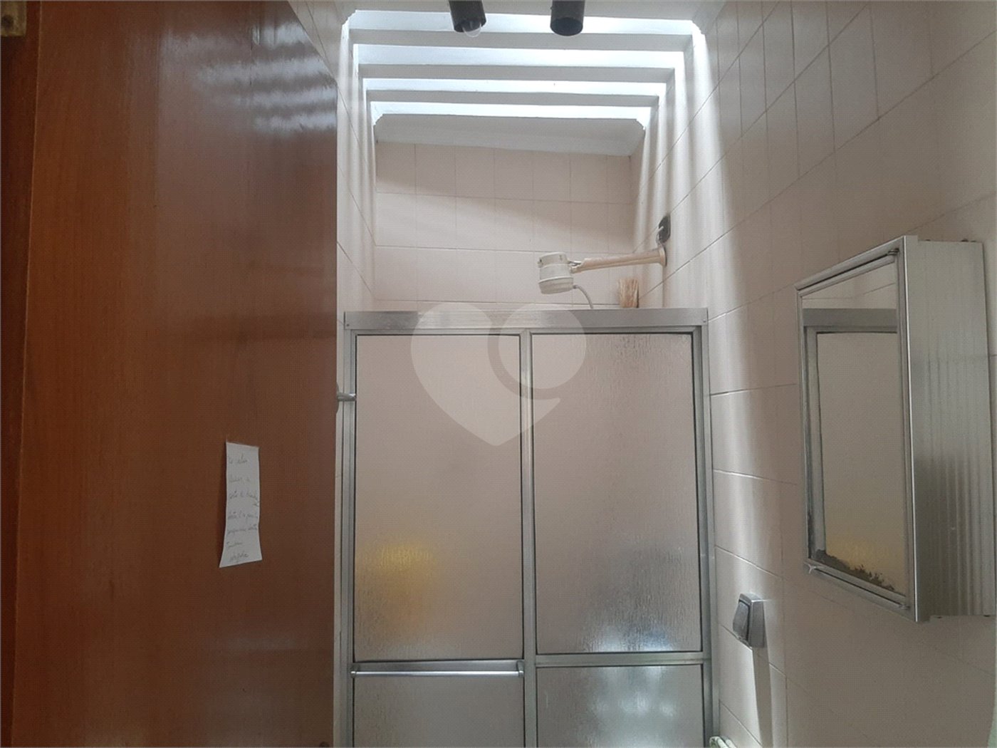 Sobrado à venda com 4 quartos, sendo 2 suítes, em Tremembé, São Paulo, SP