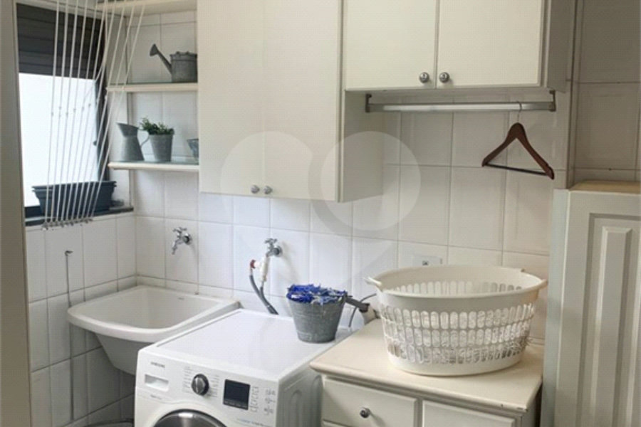 Apartamento à venda com 3 suítes em Morumbi, São Paulo, SP