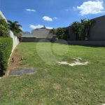 Maison Du parc- condominio de altissimo padrão - lote plano com 495,00 ms- R$ 1.920.000,00 - condominio - R$ 1.100,00 - iptu - R$ 800,00 - Área de lazer: Quadra de Tênis - Quadra Poliesportiva - campo de Futebol - Quadra de Squash - Academia - Playground - Sistema de Segurança 24hs com cerca elétri
