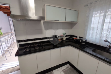 Sobrado à venda com 3 quartos, sendo 1 suíte, em Vila Ema, São Paulo, SP