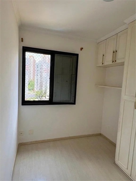 Apartamento à venda com 3 quartos, sendo 1 suíte, em Vila Andrade, São Paulo, SP