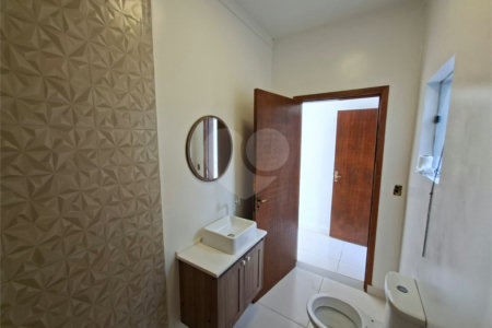 Casa à venda com 3 quartos, sendo 2 suítes, em Loteamento Residencial Lisboa, Itapetininga, SP