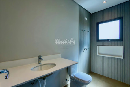 Casa à venda no bairro Loanda em Atibaia com 3 suítes e terraço solarium
