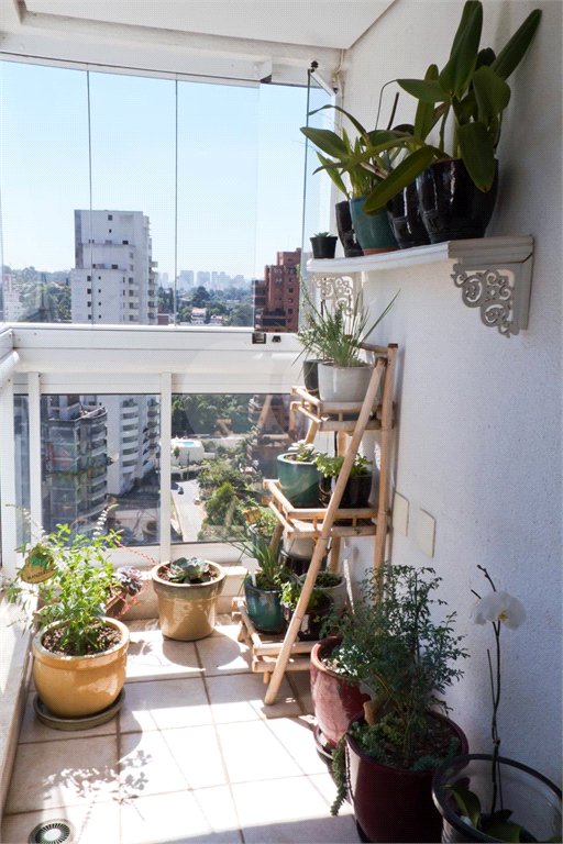 Apartamento à venda com 3 suítes em Jardim Fonte do Morumbi, São Paulo, SP