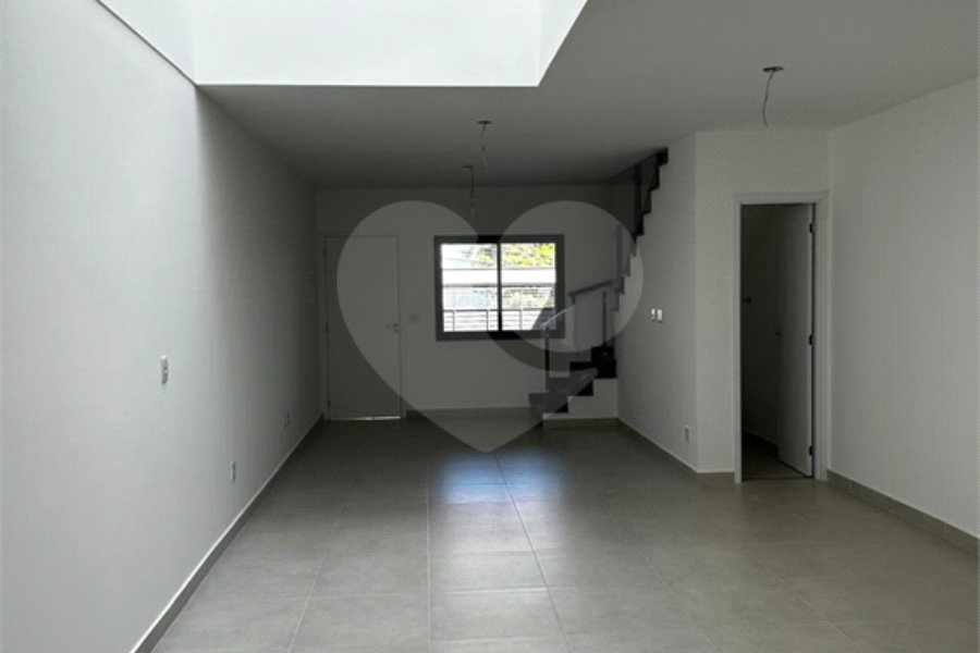 Sobrado à venda com 3 suítes em Vila Guilherme, São Paulo, SP