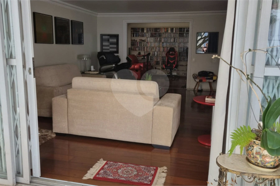 Apartamento à venda com 3 quartos, sendo 1 suíte, em Bela Vista, São Paulo, SP