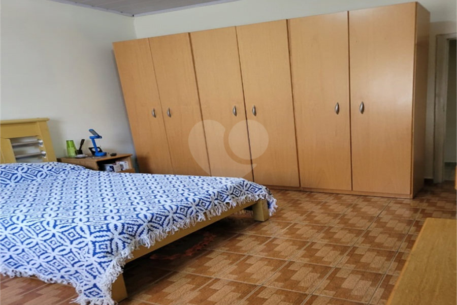 Casa Térrea à venda com 5 quartos, sendo 2 suítes,  em Jardim Aricanduva, São Paulo, SP