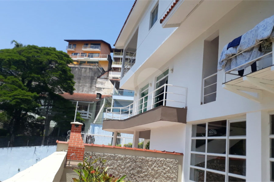 Sobrado à venda com 4 suítes em Tremembé, São Paulo, SP