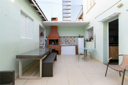Sobrado à venda com 3 quartos, sendo 1 suíte,  em Cidade Monções, São Paulo, SP