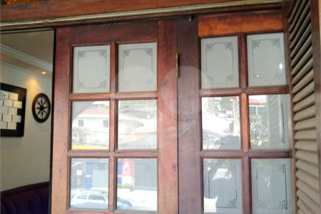 Sobrado à venda com 6 suítes em Vila Guarani (z Sul), São Paulo, SP