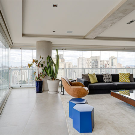 Apartamento à venda com 3 suítes em Campo Belo, São Paulo, SP