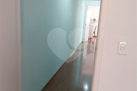 Casa à venda com 3 quartos, sendo 1 suíte, no condomínio Villagio Esperanza, Guarulhos - SP