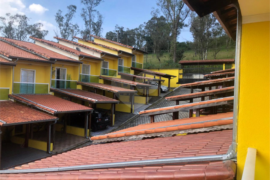 Casa à venda com 2 quartos no condomínio Residencial Armênia, Ferraz de Vasconcelos - SP