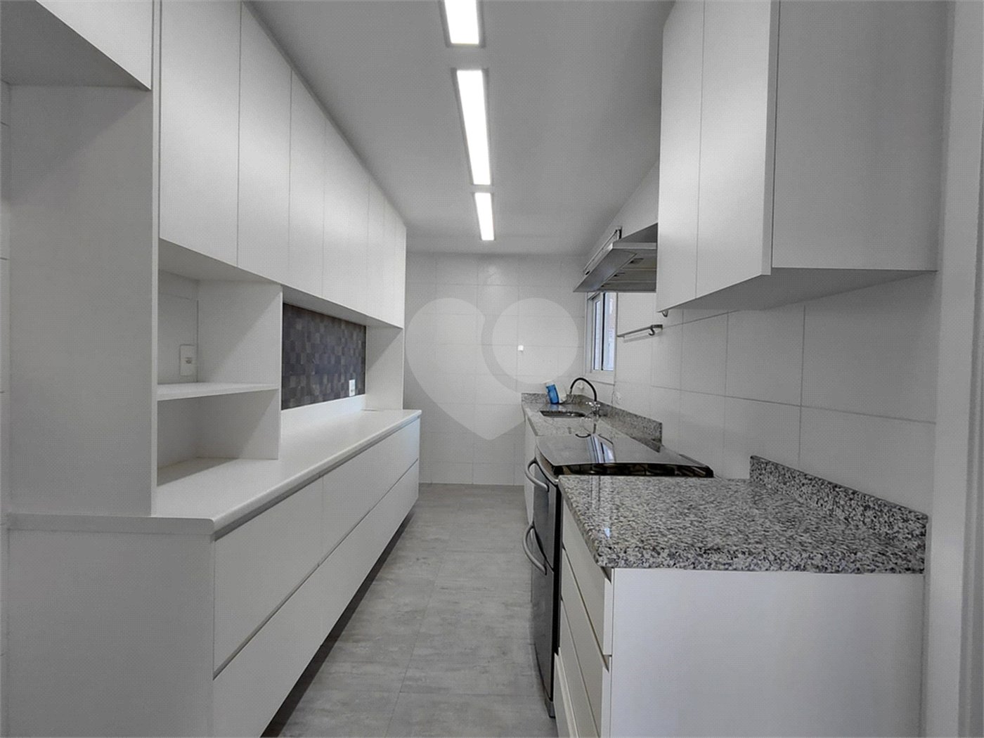 Apartamento à venda com 2 suítes em Água Branca, São Paulo, SP