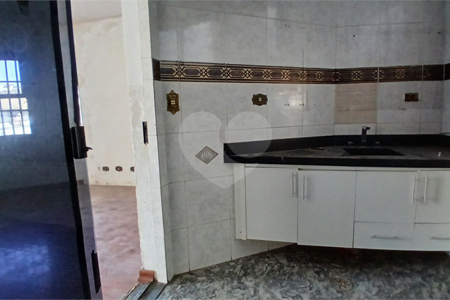 Sobrado à venda com 4 quartos, sendo 1 suíte, em Santana, São Paulo, SP
