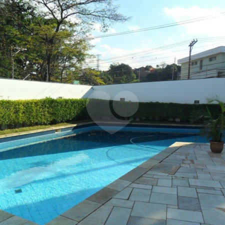 Sobrado à venda com 4 suítes em Jardim São Bento, São Paulo, SP