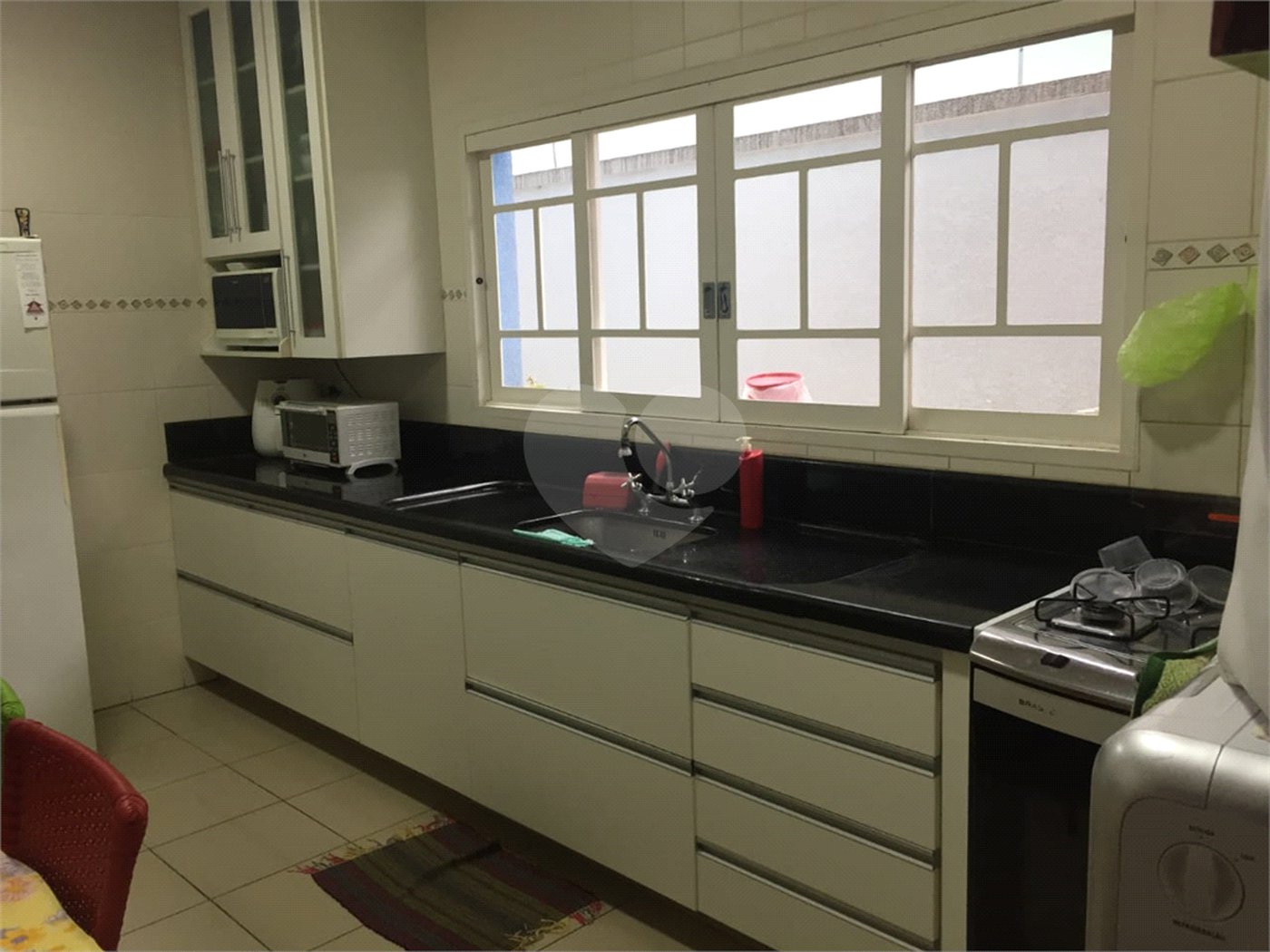 Sobrado à venda com 3 quartos, sendo 1 suíte, em Jardim do Lago, Atibaia, SP