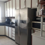 Casa à venda com 3 quartos, sendo 2 suítes, em Jardim Imperial Hills III, Arujá, SP