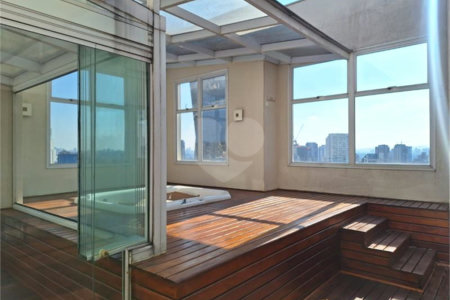 Cobertura à venda com 2 quartos, sendo 1 suíte, em Pinheiros, São Paulo, SP