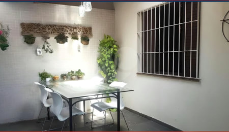 Casa à venda com 4 quartos, sendo 1 suíte, em Jardim Monte Kemel, São Paulo, SP