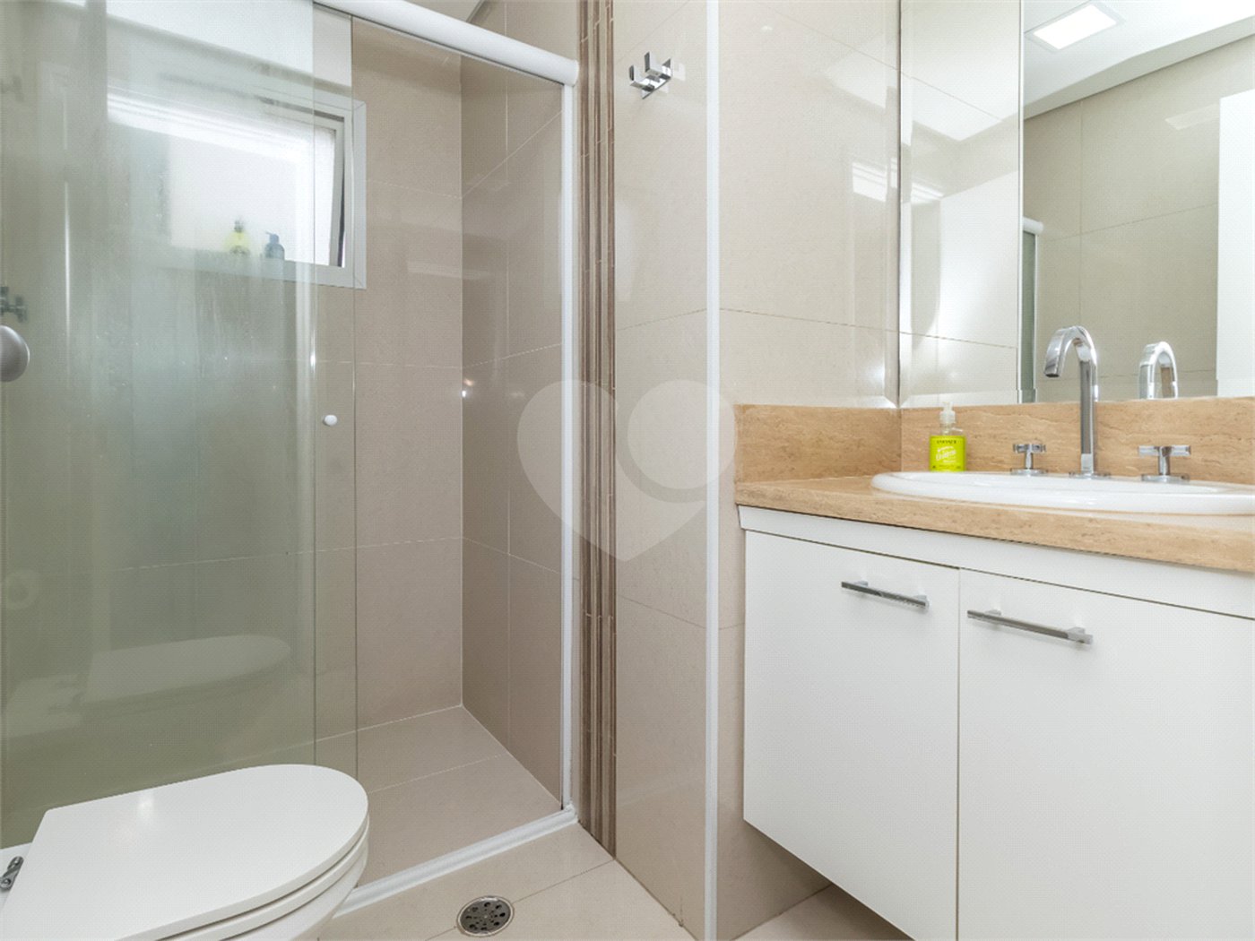 Apartamento à venda com 3 quartos, sendo 1 suíte,  em Vila Clementino, São Paulo, SP