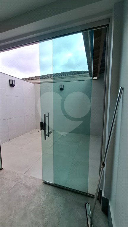 Sobrado à venda com 3 quartos, sendo 1 suíte, em Vila Constança, São Paulo, SP