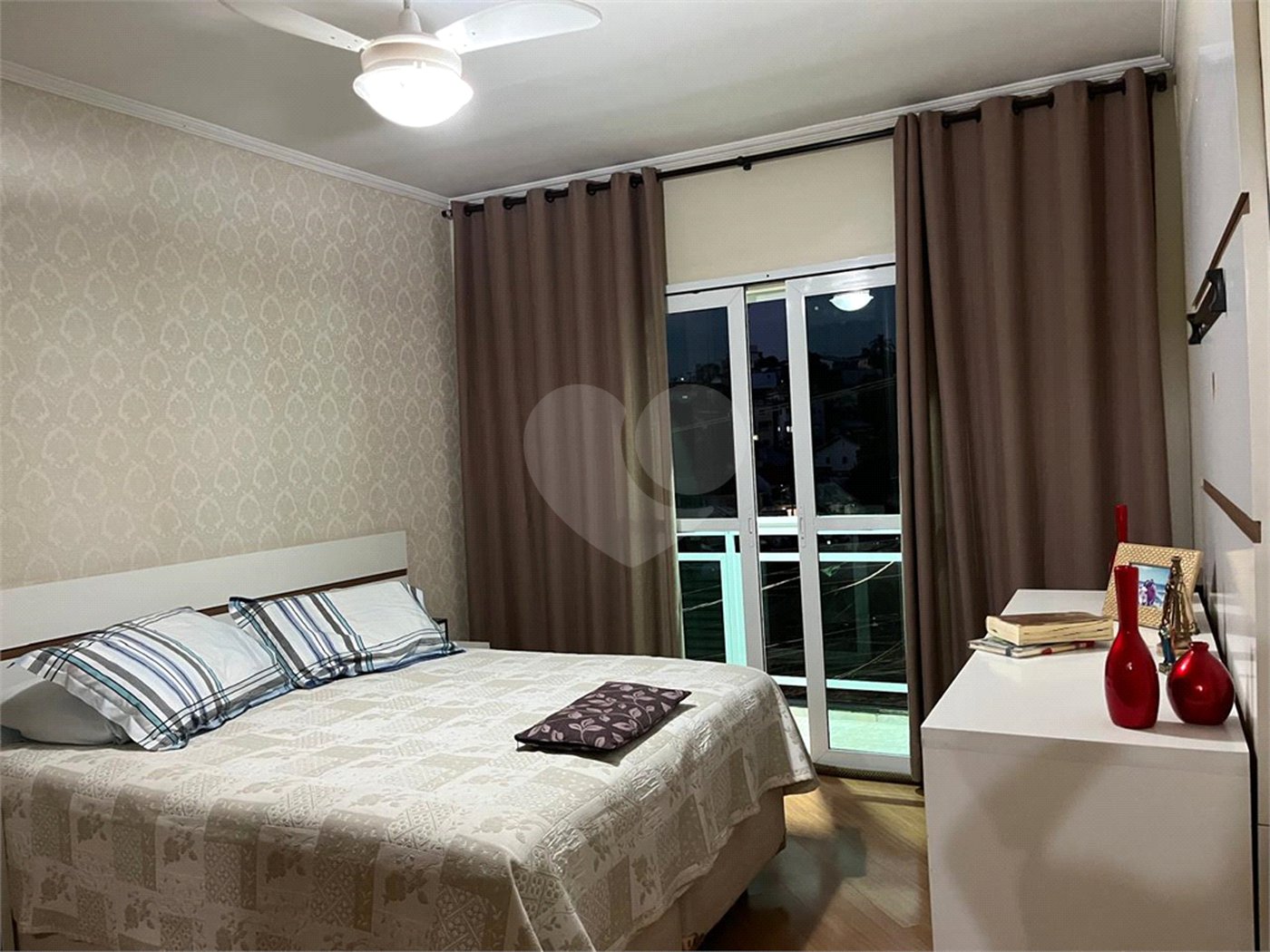 Sobrado à venda com 3 quartos, sendo 1 suíte,  em Vila Pirituba, São Paulo, SP