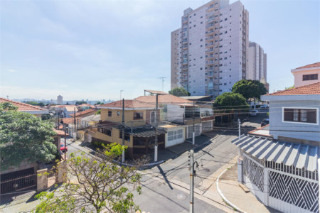 Sobrado à venda com 3 quartos, sendo 1 suíte,  em Parque Vitória, São Paulo, SP