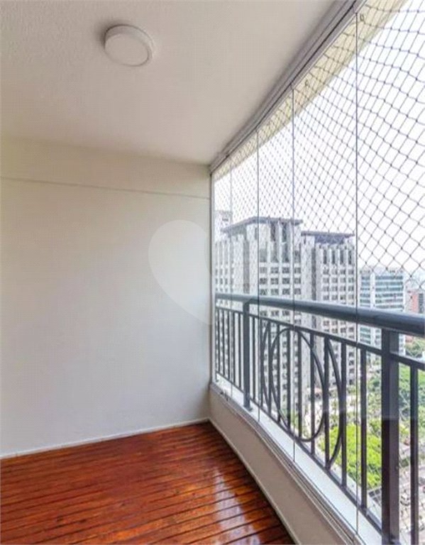 Apartamento à venda com 2 quartos, sendo 1 suíte,  em Indianópolis, São Paulo, SP