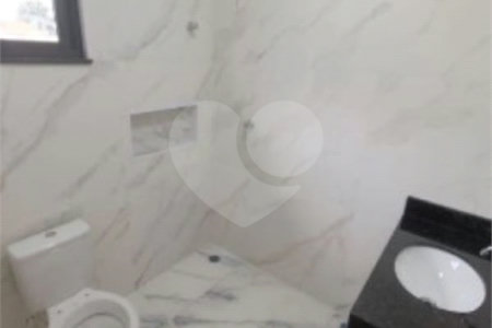 Sobrado à venda com 3 quartos, sendo 1 suíte, em Vila Marina, São Paulo, SP