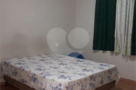 Casa à venda com 3 quartos, sendo 1 suíte, em Vila Capuava, Valinhos, SP