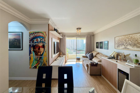 Apartamento à venda com 3 quartos, sendo 1 suíte, em Jardim Marajoara, São Paulo, SP