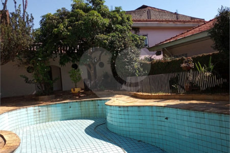 Sobrado à venda com 3 suítes em Bosque da Saúde, São Paulo, SP
