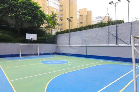 Apartamento à venda com 3 suítes em Jardim Vitória Régia, São Paulo, SP