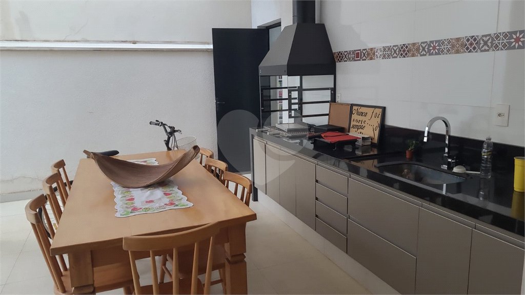Casa à venda com 3 suítes no condomínio Real Park - Paulínia, Paulínia - SP