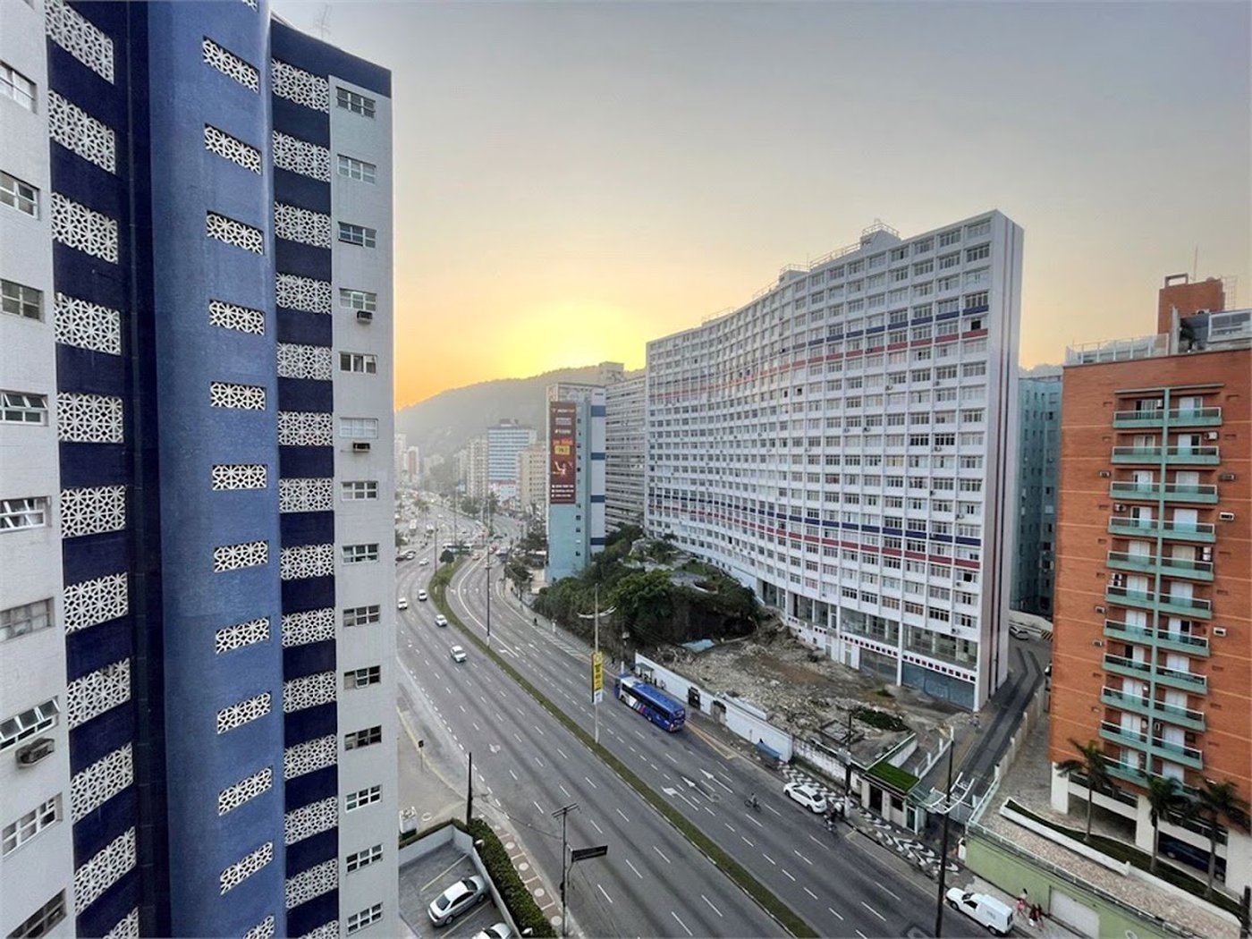 Apartamento com 3 dormitórios para alugar, 160 m² por R$ 9.200,00 - José Menino - Santos/SP