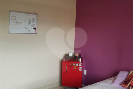 Casa à venda com 6 quartos, sendo 3 suítes, em Alto Ipiranga, Mogi das Cruzes, SP